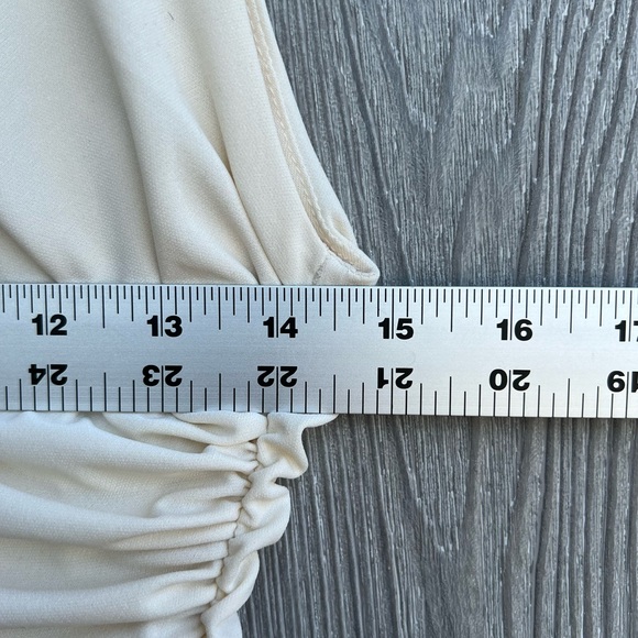 Zara Cream BodyCon Dress with Ruching Size XS - Picture 9 of 9